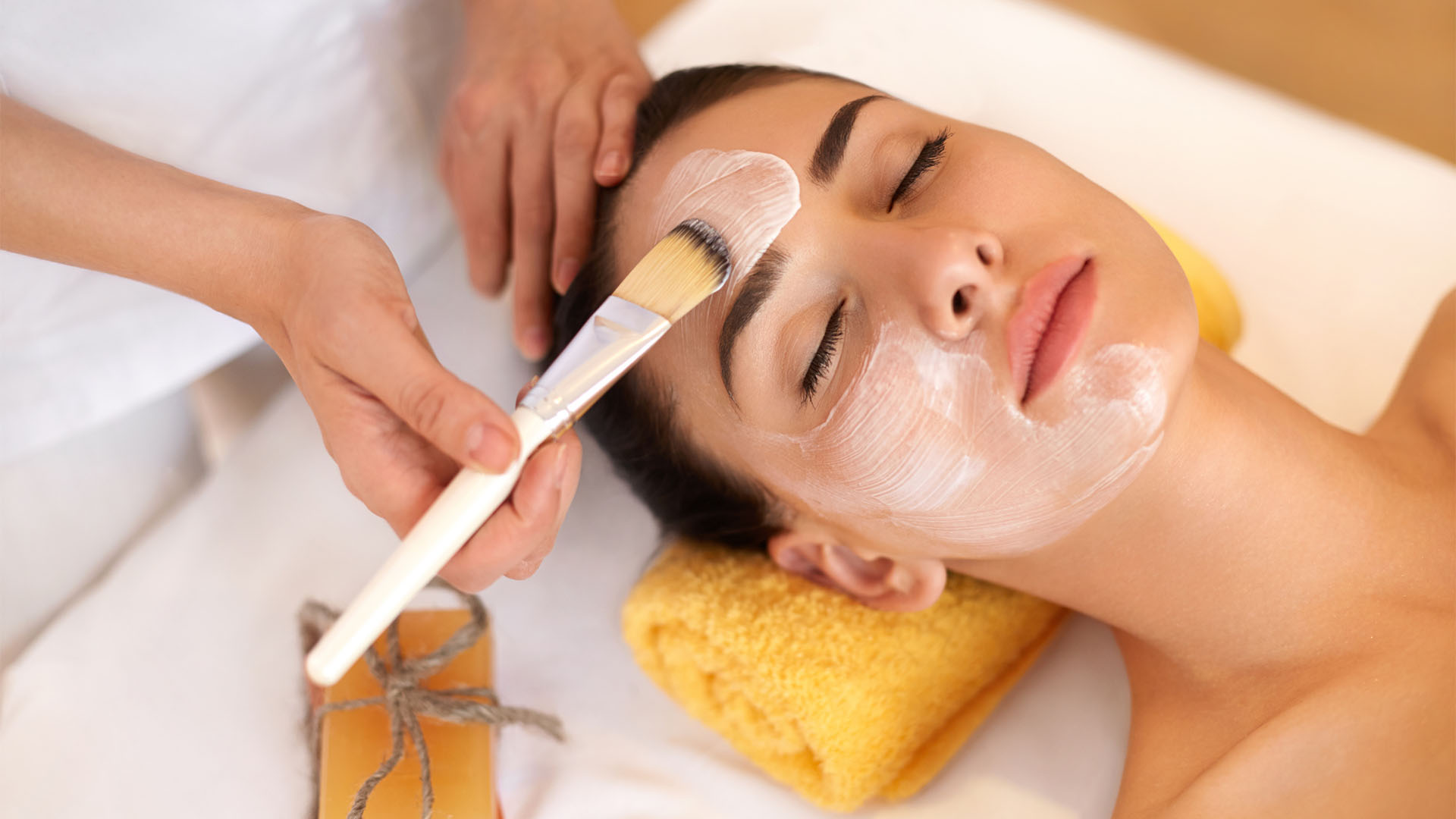 Assistente cuidados de beleza