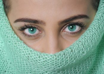 Design de sobrancelhas